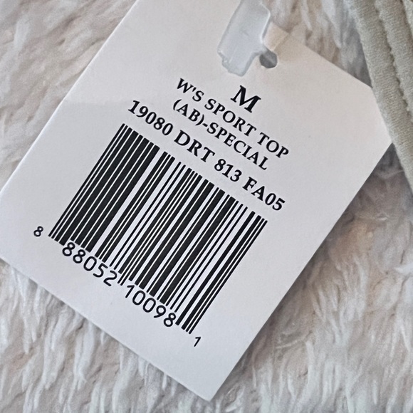 3 Pack Patagonia Capilene Women's Sport Top Bra 19080 DRT size Medium - Picture 6 of 6